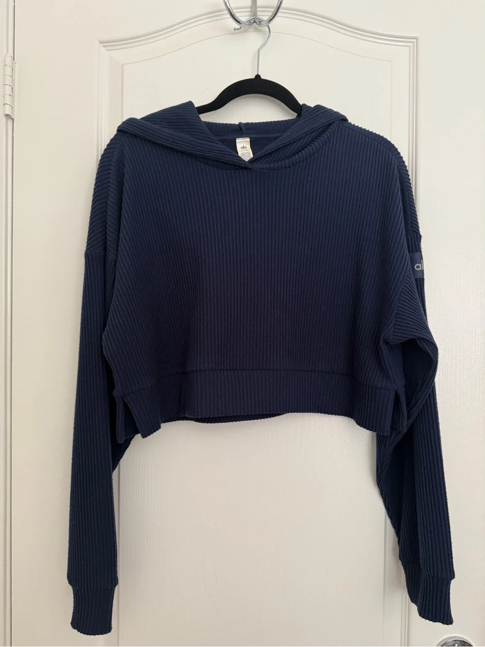 ALO Yoga Muse Hoodie and Sweatpant in Navy Small